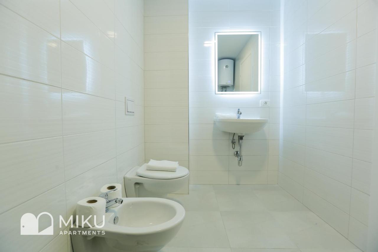 Miku Apartment - Vibrant 1Bd Apartment At Olympic Residence Tirana Exterior foto